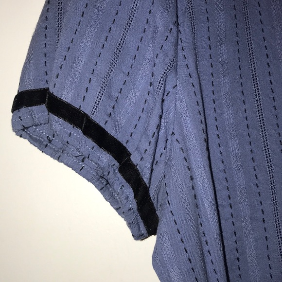 Blouse - Picture 3 of 6